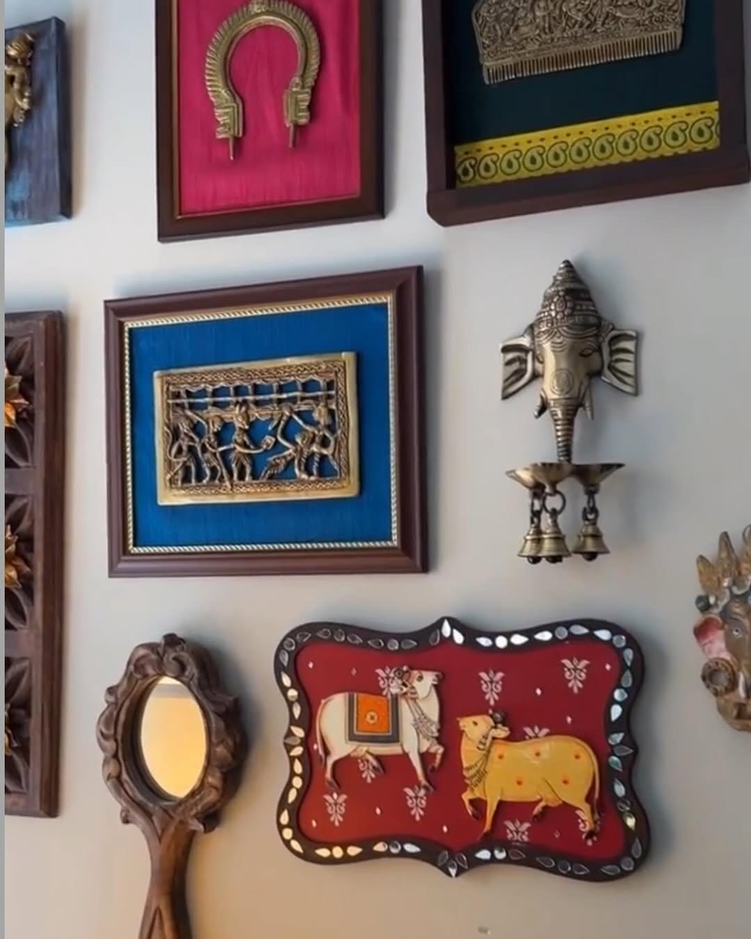 DIY photo frames from cardboard