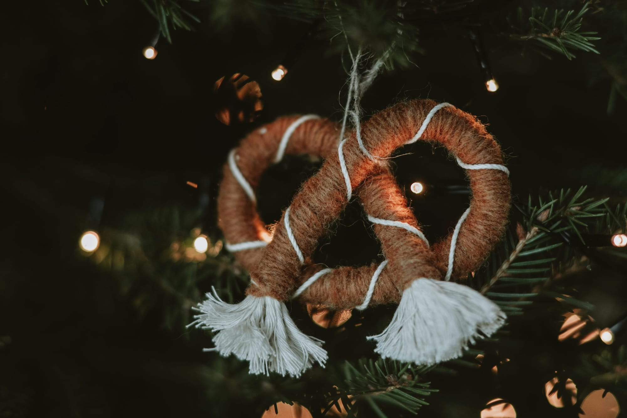 Rustic wreath with sunflowers and burlap